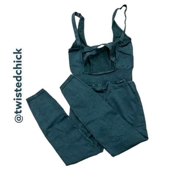 💚Free People Movement Good Karma Onesie - Shark 💚 M/L MSRP $98 - Picture 5 of 8